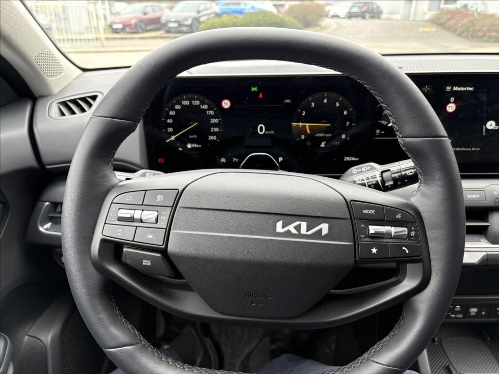 KIA Ostatní Hatchback 1,6 l 110 kw