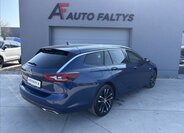 Opel Insignia Kombi 2,0 l 128 kw