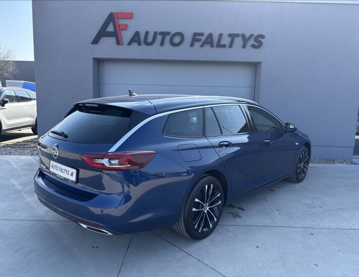 Opel Insignia Kombi 2,0 l 128 kw