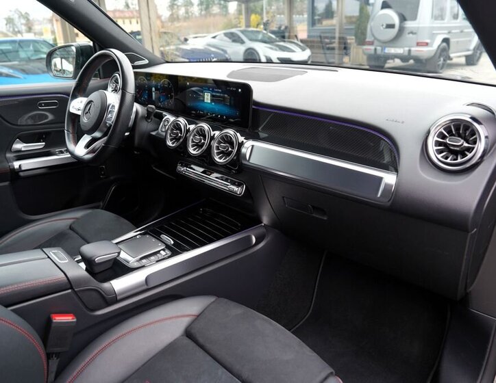 Mercedes-Benz GLB SUV / Terénní 2,0 l 110 kw