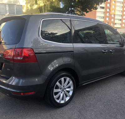 Volkswagen Sharan 4