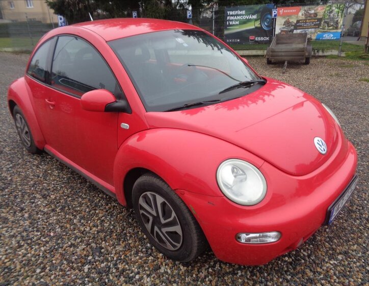 Volkswagen New Beetle 7