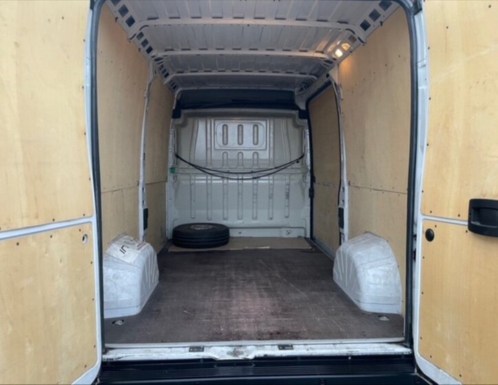 Peugeot Boxer Skříň 2,2 l 88 kw