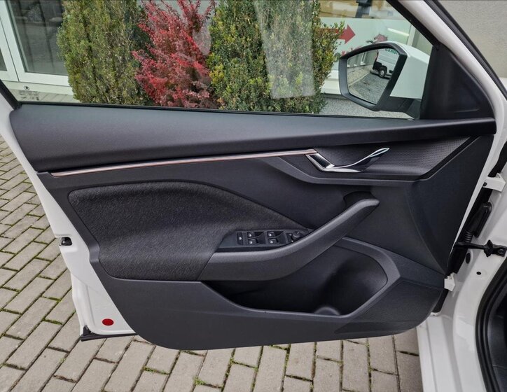 Škoda Scala Hatchback 999,0 81 kw