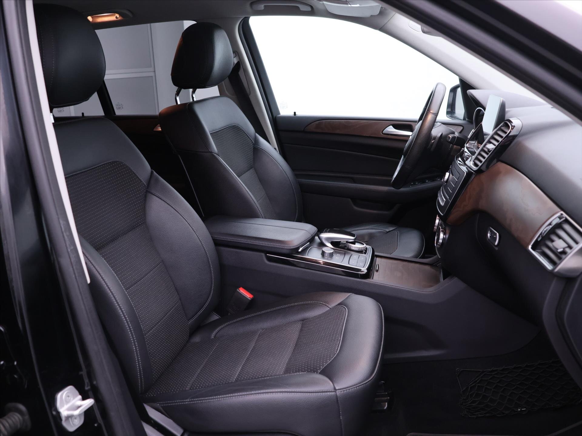 Mercedes-Benz GLE SUV / Terénní 3,0 l 190 kw