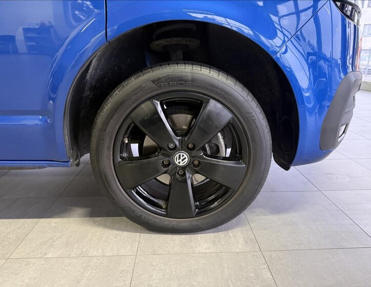 Volkswagen Caravelle Kombi 2,0 l 110 kw