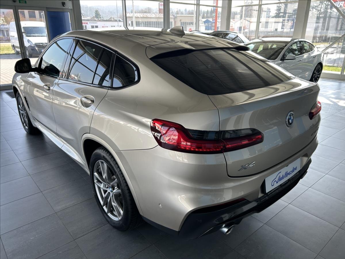 BMW X4 SUV / Terénní 2,0 l 140 kw