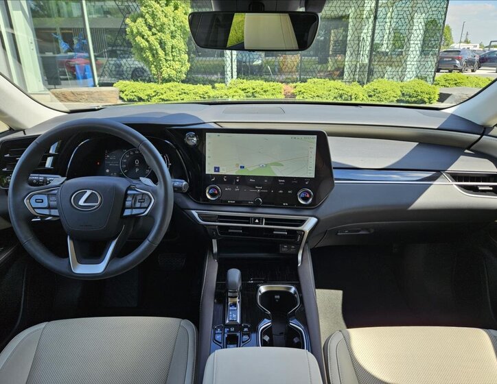 Lexus RX 450h SUV / Terénní 2,5 l 227 kw