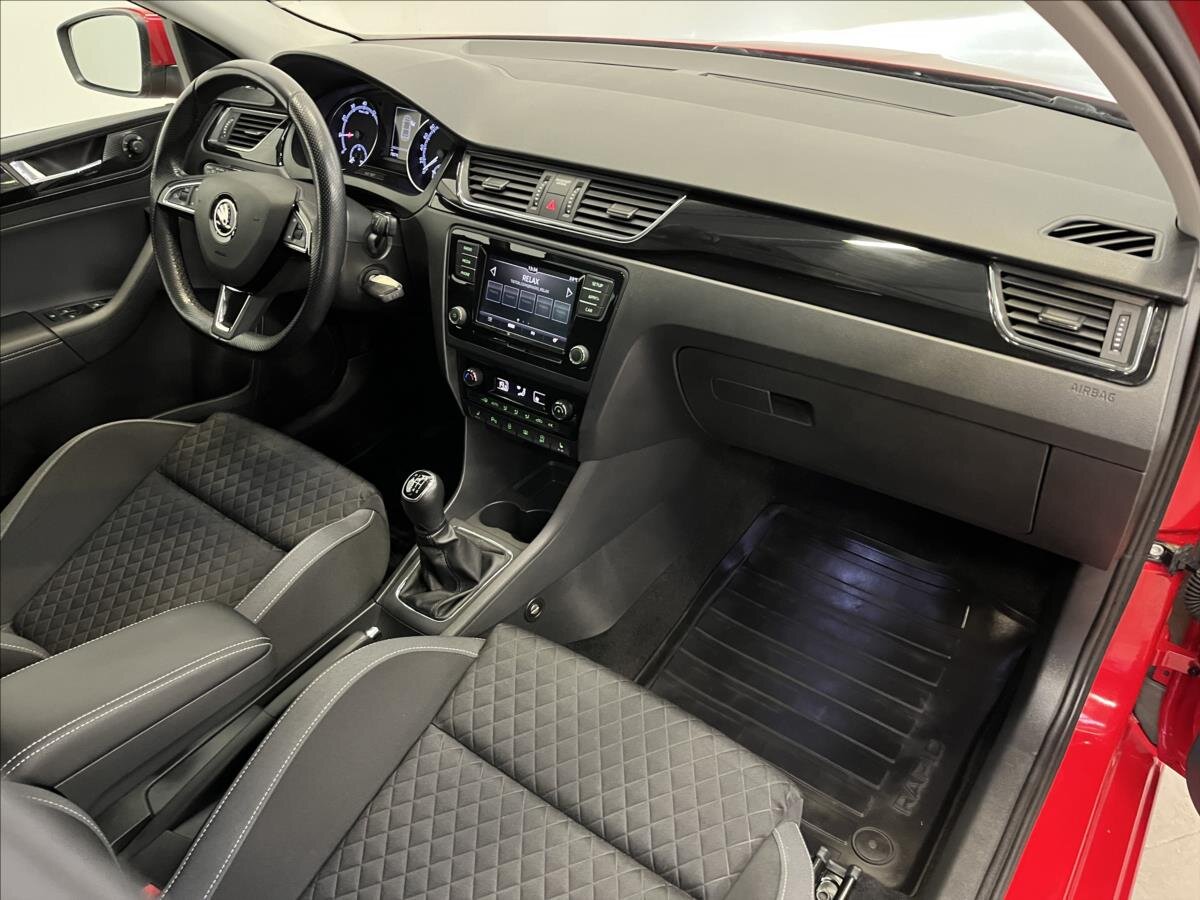 Škoda Rapid Liftback 999,0 81 kw