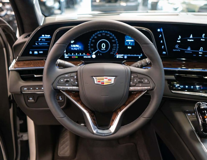 Cadillac Escalade 21