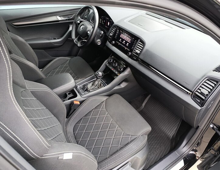 Škoda Karoq SUV / Terénní 1,5 l 110 kw