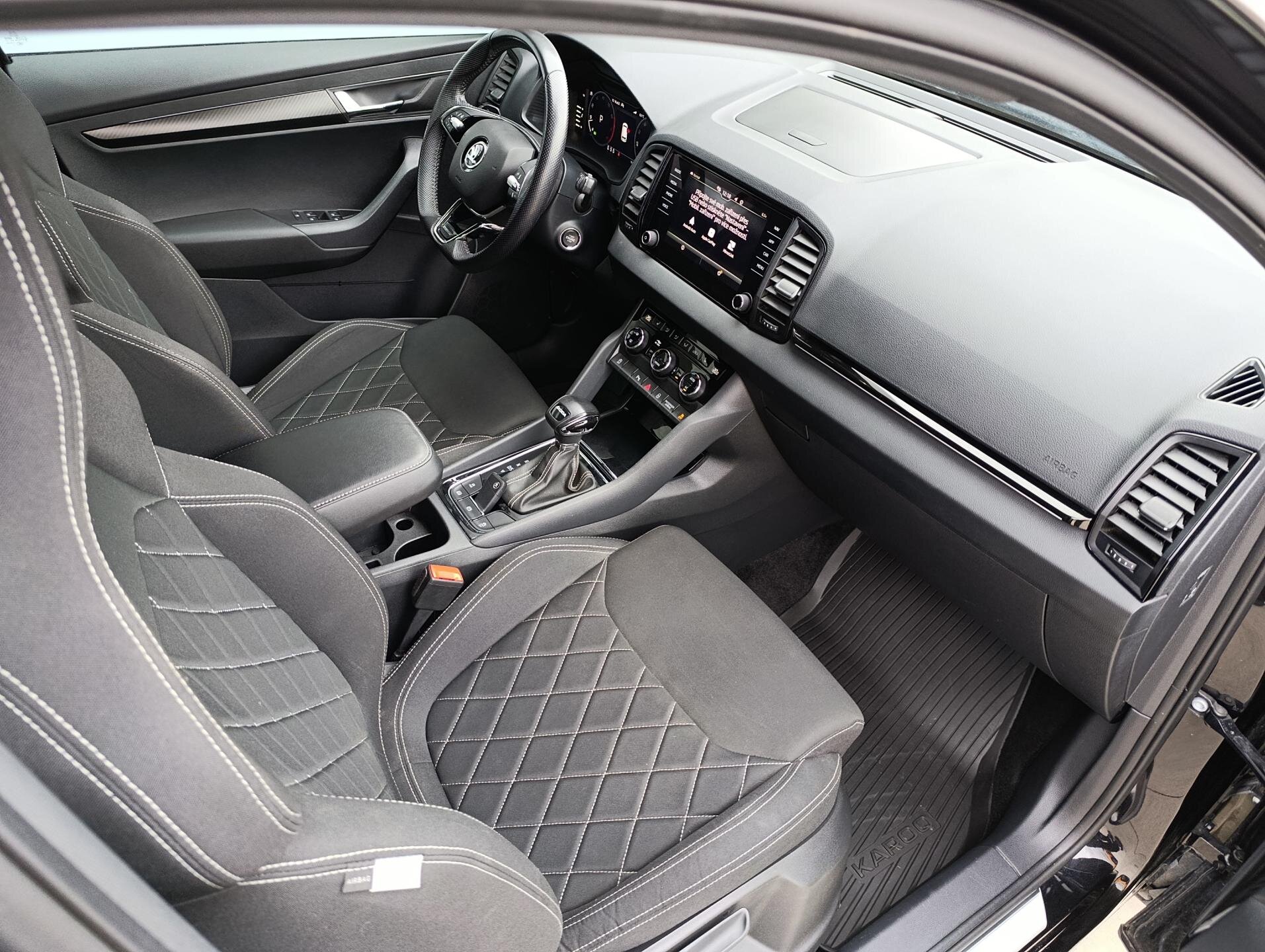 Škoda Karoq SUV / Terénní 1,5 l 110 kw