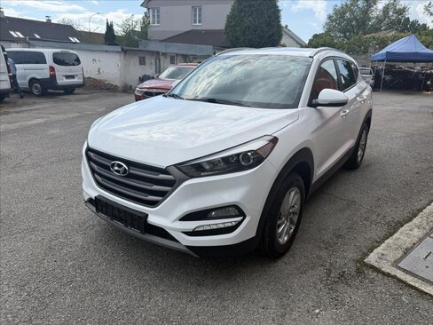 Hyundai Tucson SUV / Terénní 1,6 l 97 kw