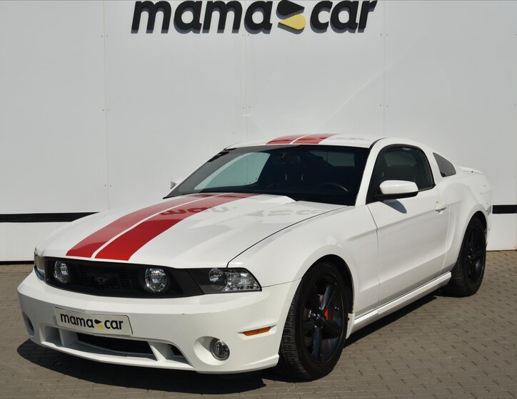 Ford Mustang Kupé 4,6 l 235 kw