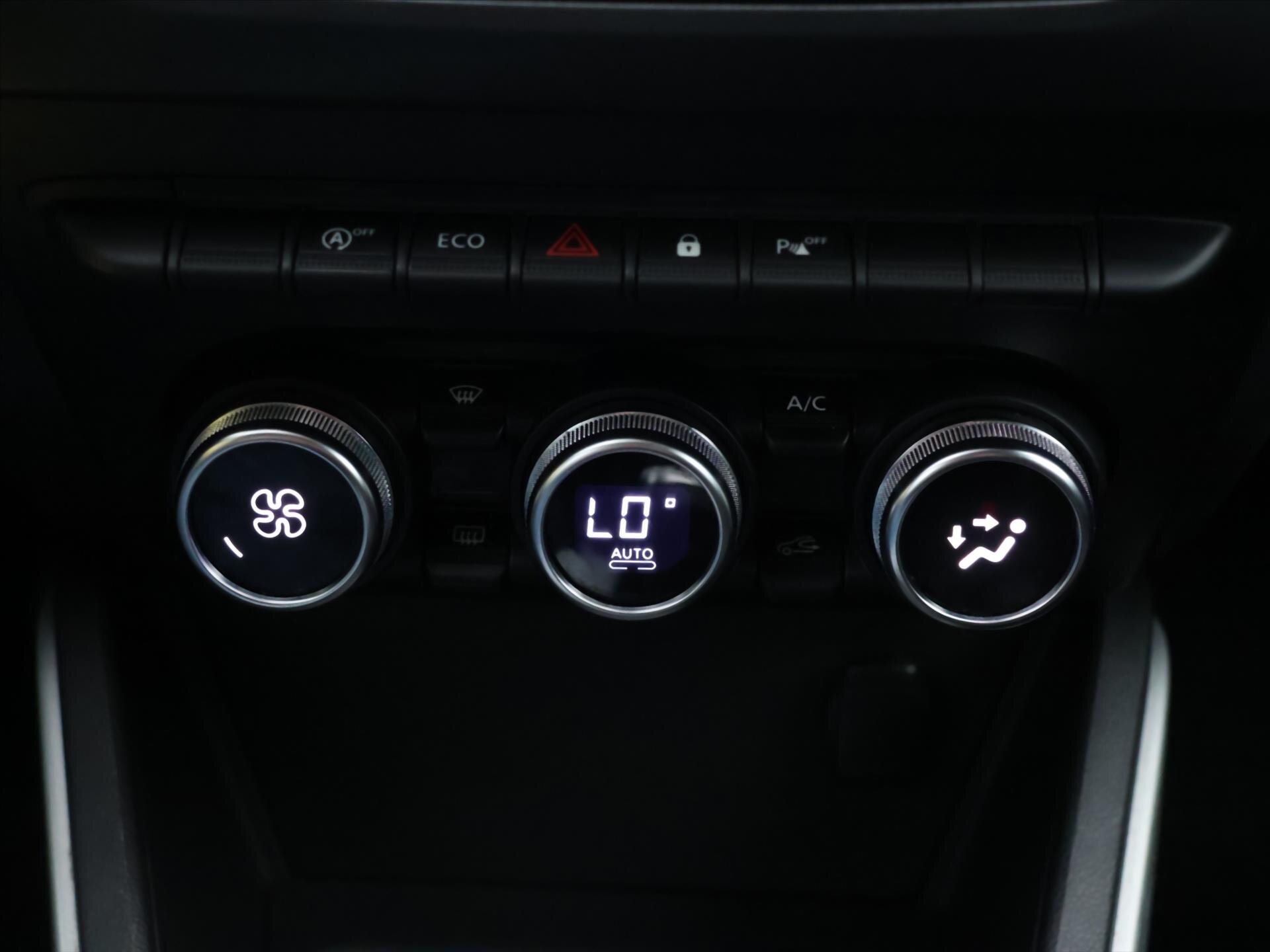 Dacia Duster SUV 999,0 74 kw