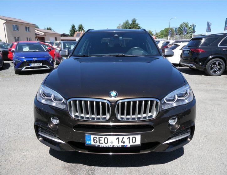 BMW X5 SUV 3,0 l 280 kw