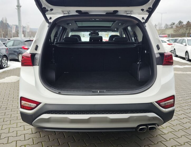 Hyundai Santa Fe SUV 2,2 l 147 kw