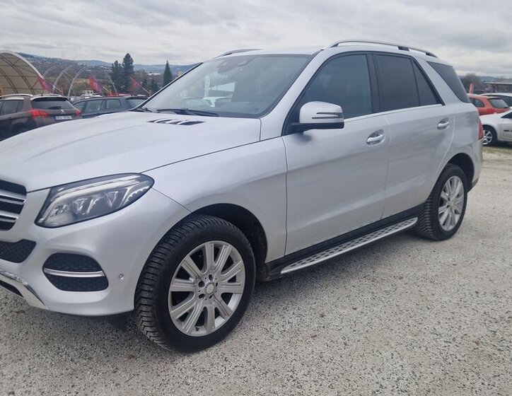 Mercedes-Benz GLE 1
