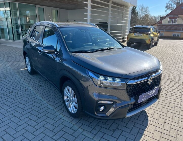 Suzuki S-Cross SUV / Terénní 1,4 l 95 kw