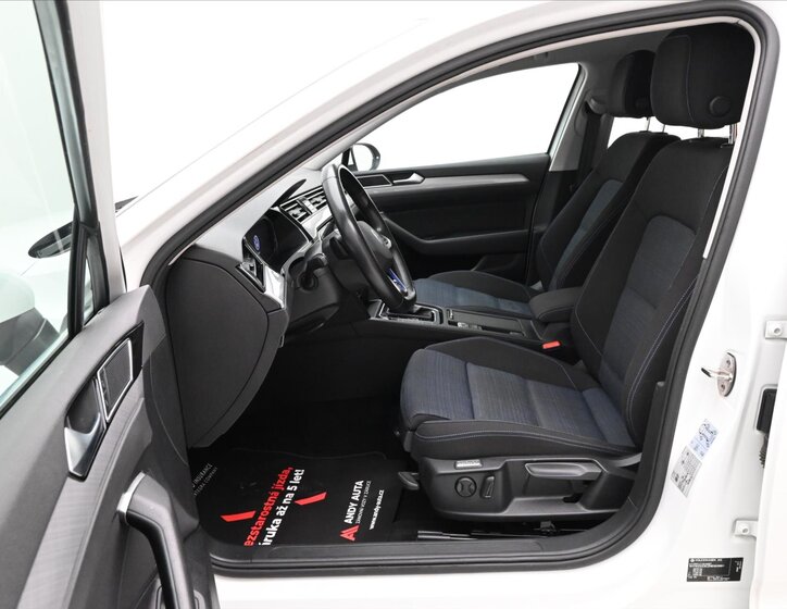 Volkswagen Passat Kombi 1,4 l 115 kw