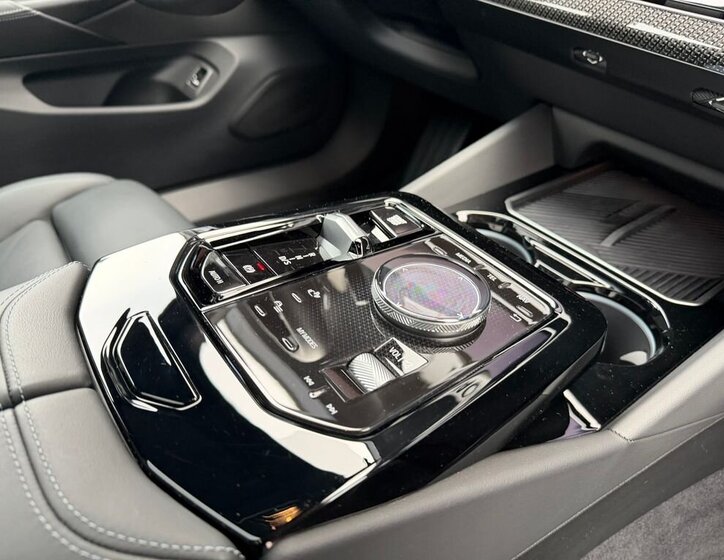 BMW Řada 5 Sedan / Limuzína 3,0 l 210 kw