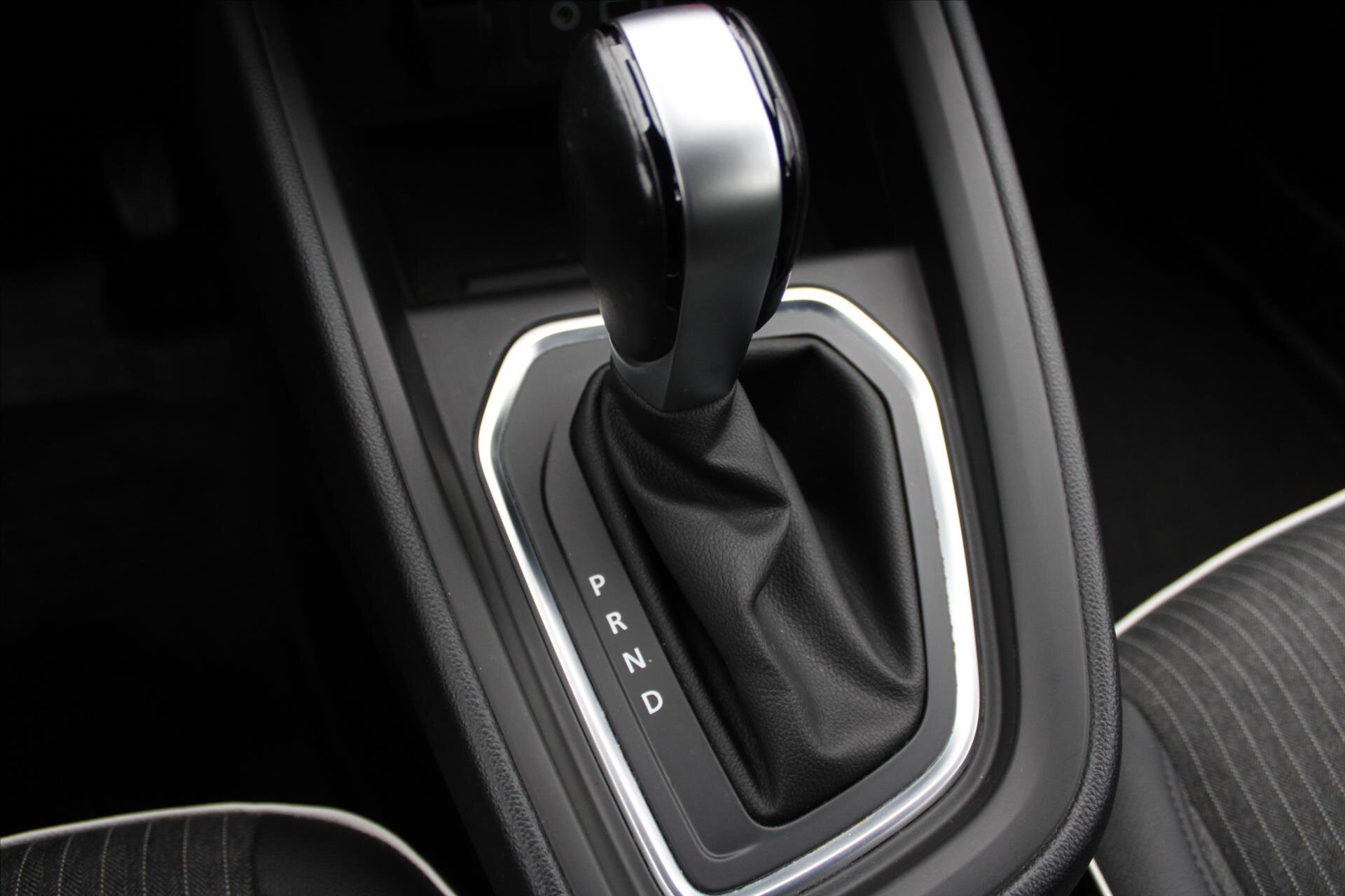 Renault Clio Hatchback 1,3 l 96 kw