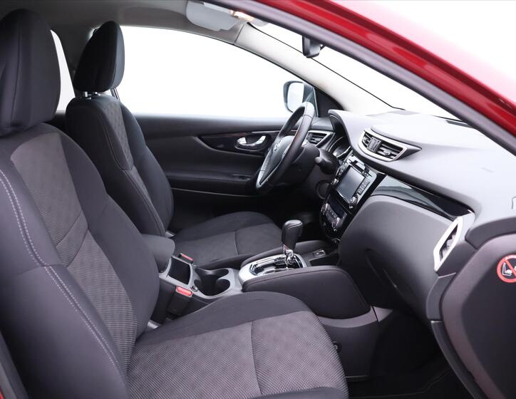 Nissan Qashqai 12