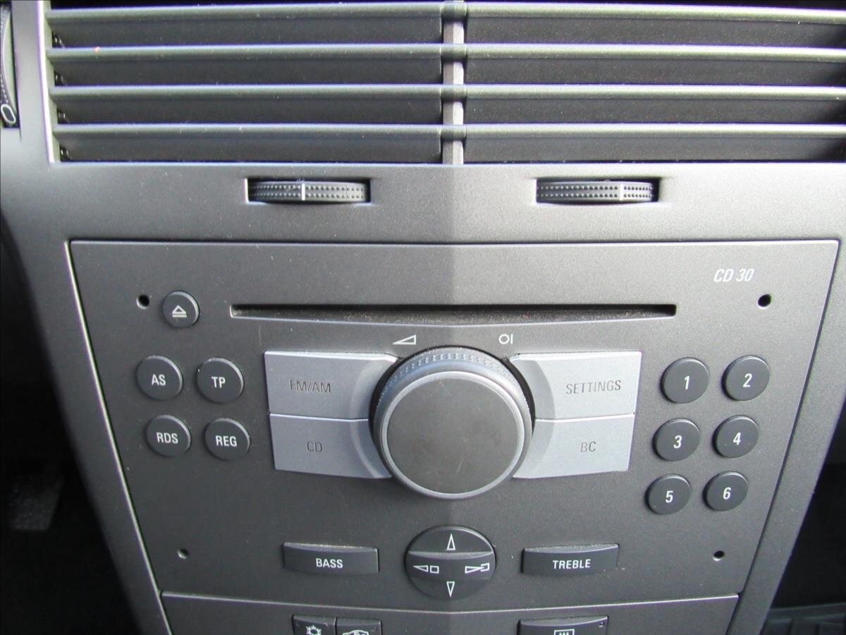 Opel Astra Hatchback 1,4 l 66 kw