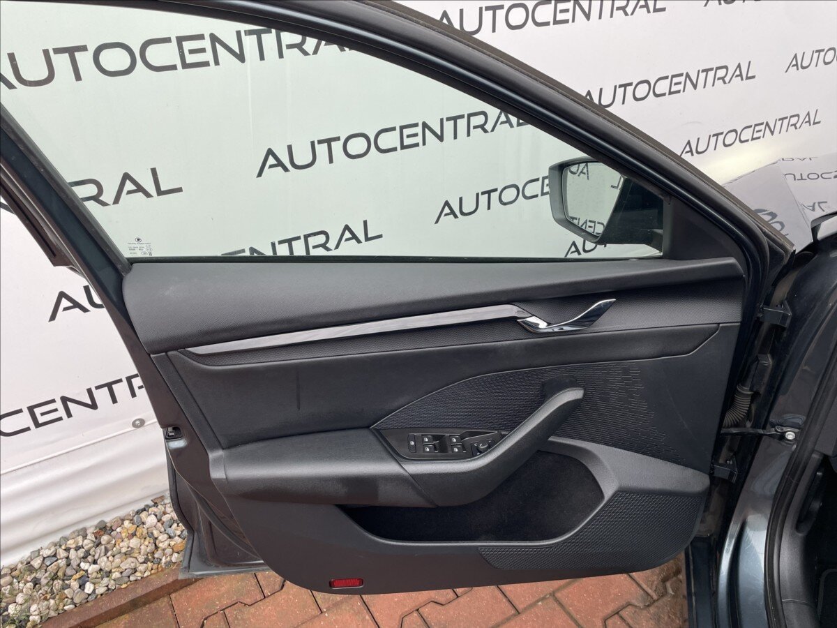 Škoda Octavia Kombi 2,0 l 110 kw