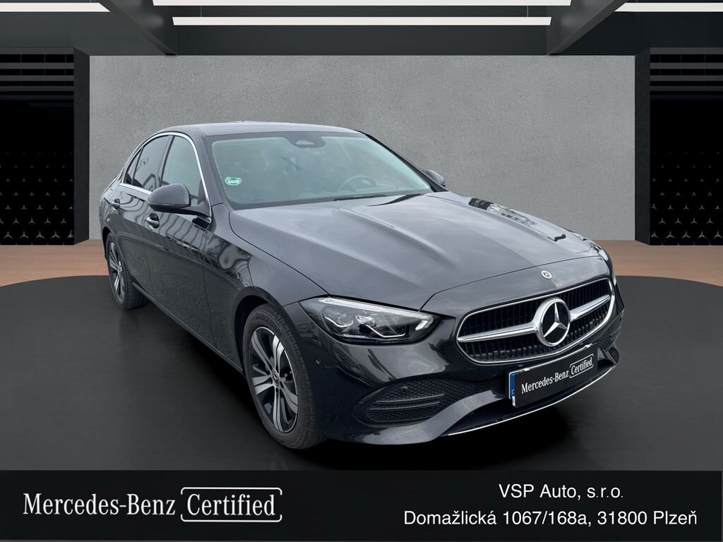 Mercedes-Benz Třídy C Sedan / Limuzína 2,0 l 147 kw