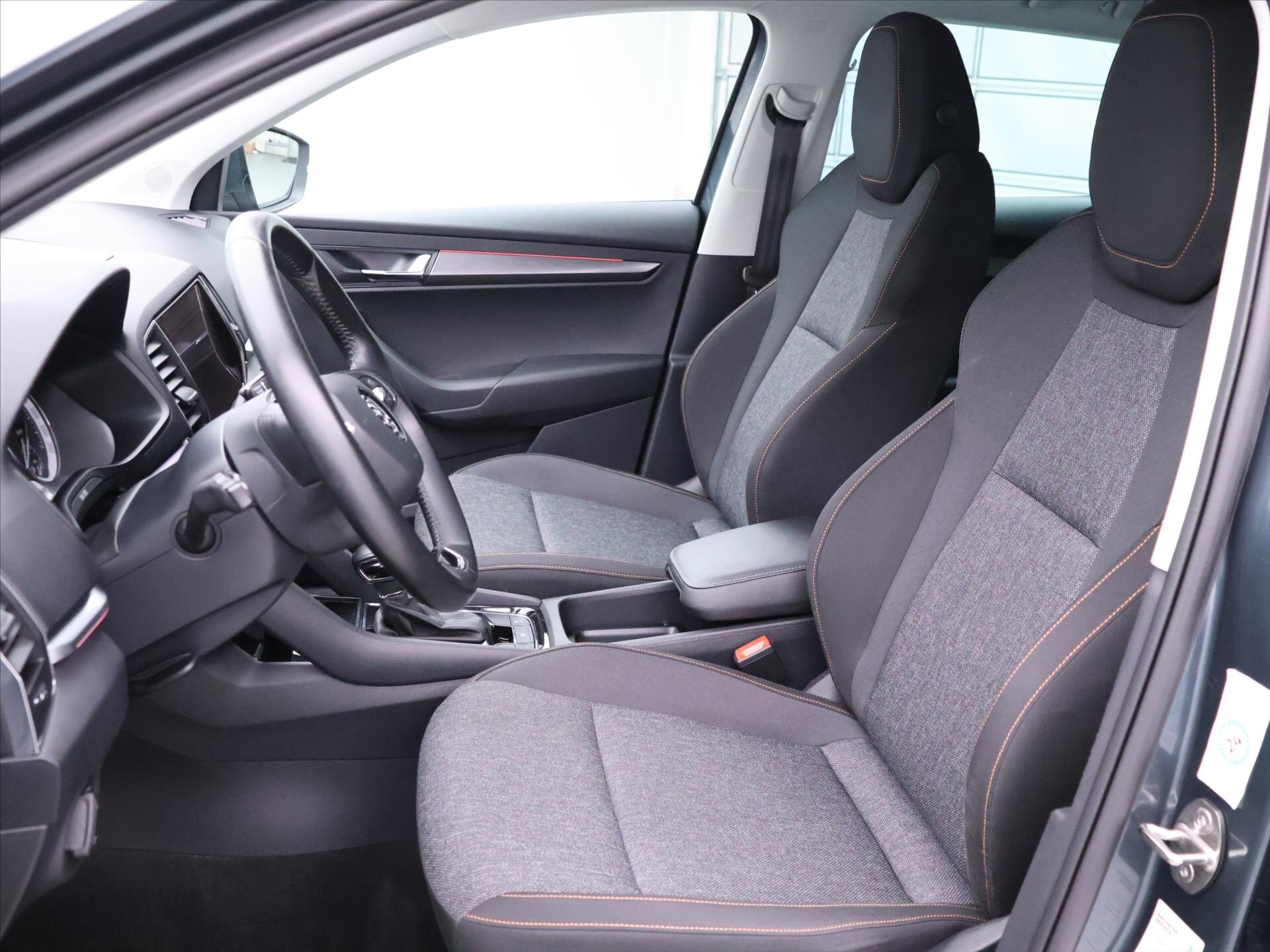 Škoda Karoq SUV / Terénní 2,0 l 85 kw