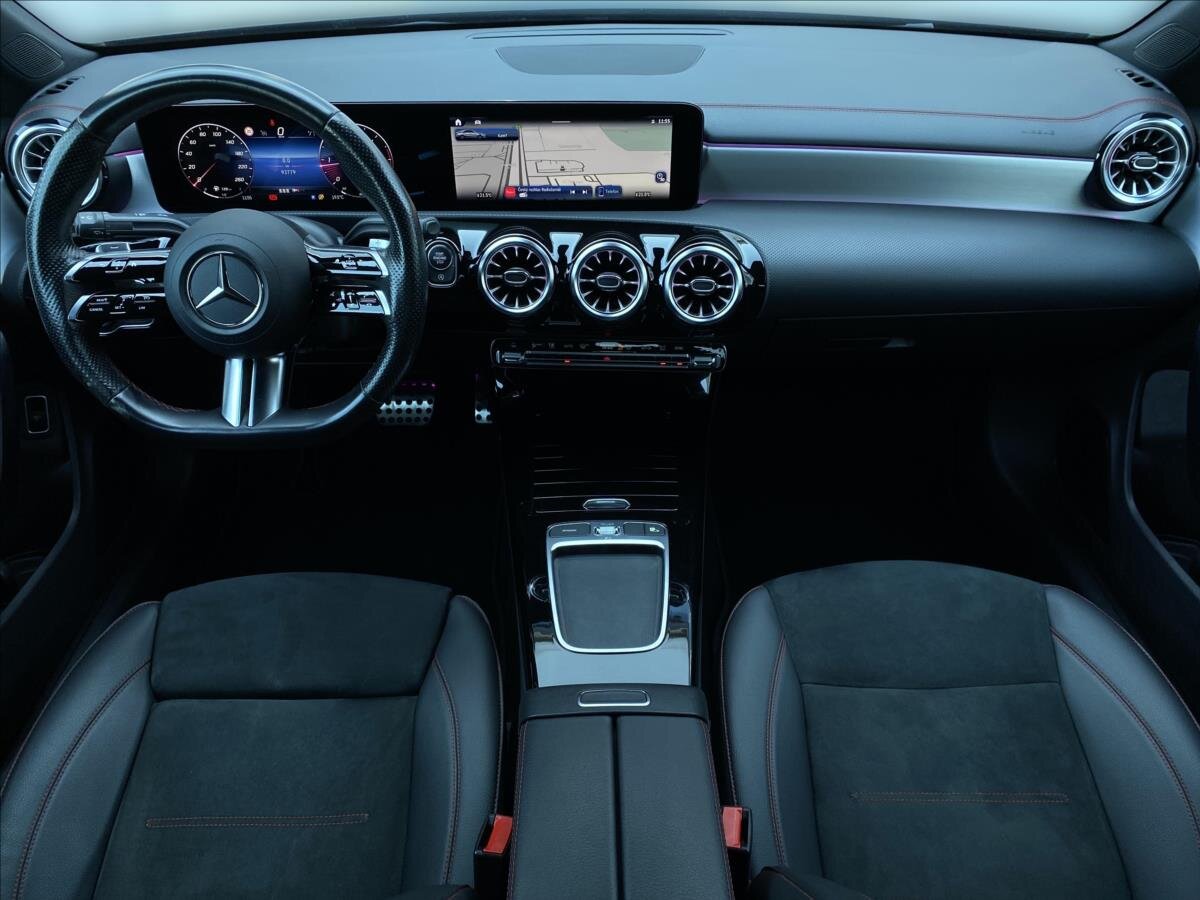 Mercedes-Benz CLA Kupé 2,0 l 110 kw