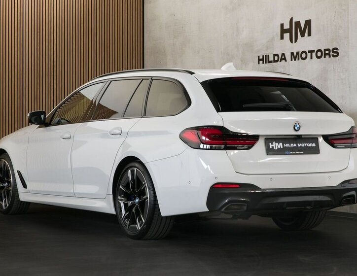 BMW Řada 5 Kombi 3,0 l 245 kw