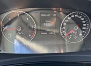 Volkswagen Multivan 9