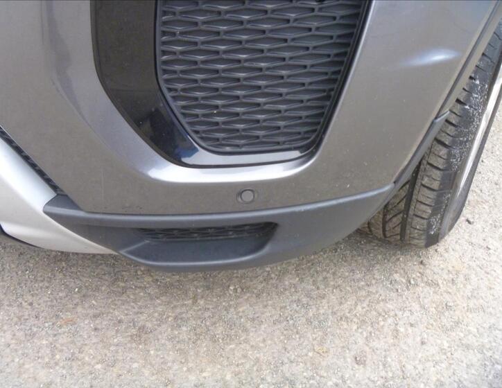 Land Rover Range Rover Evoque 30