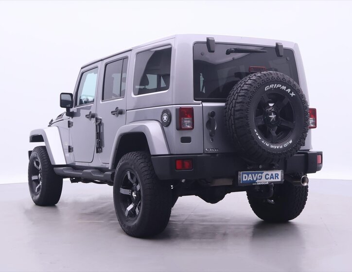 Jeep Wrangler SUV / Terénní 2,8 l 147 kw
