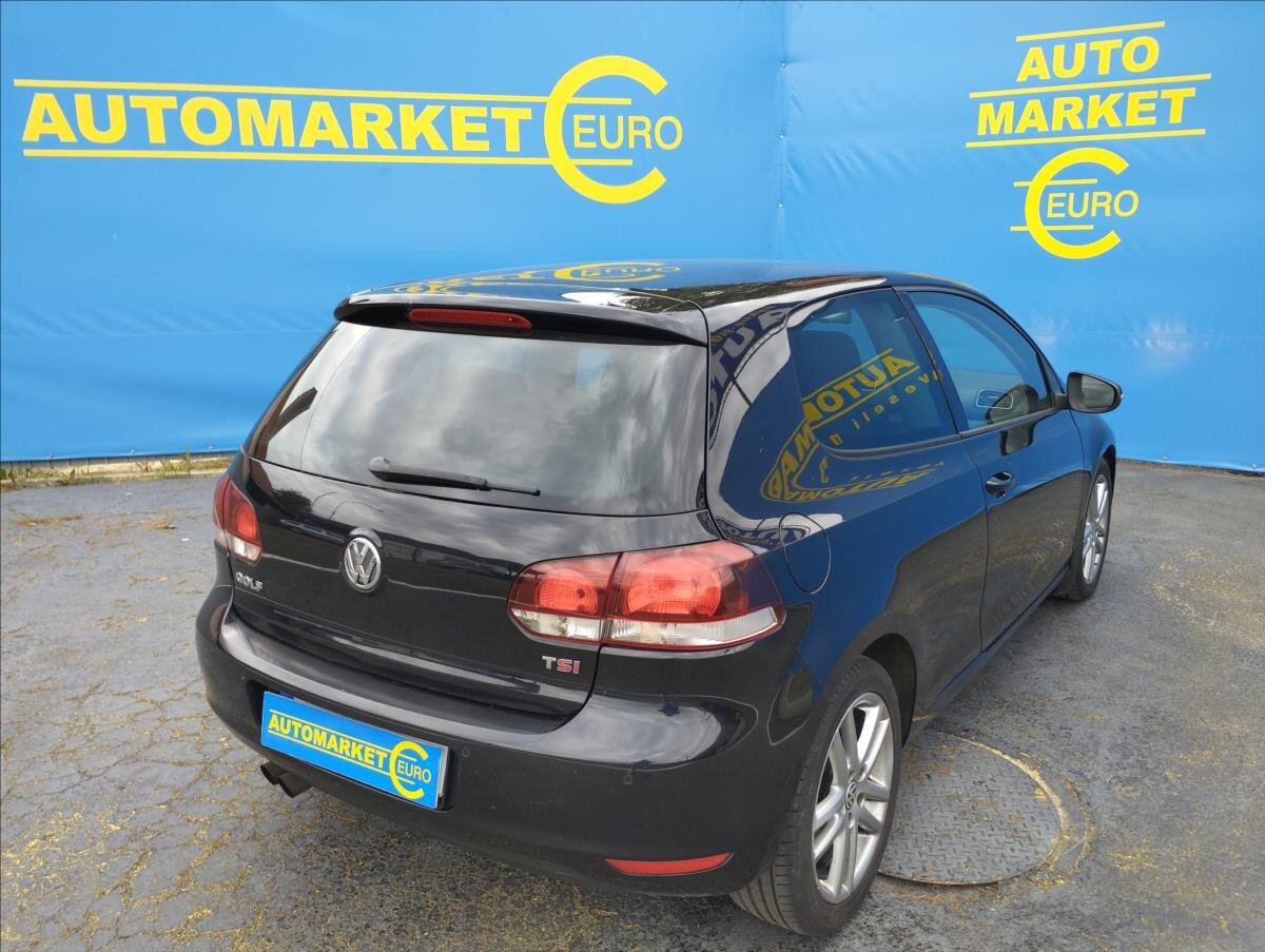 Volkswagen Golf Hatchback 1,4 l 118 kw