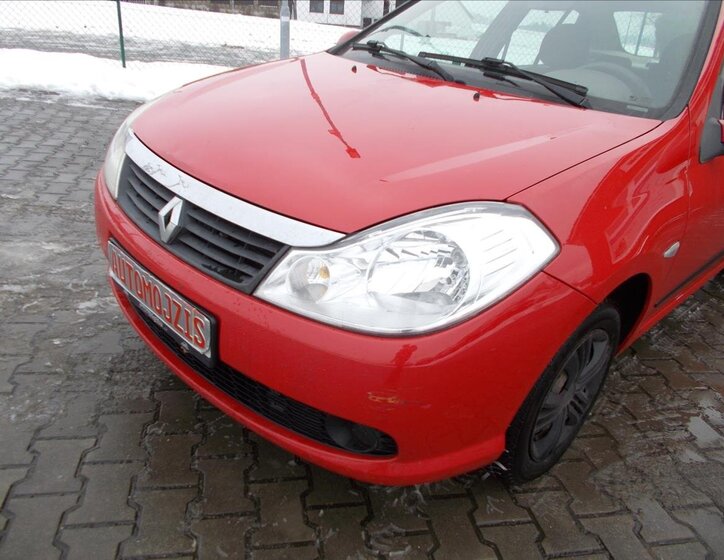 Renault Thalia Sedan / Limuzína 1,1 l 55 kw