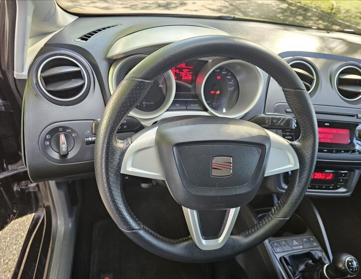 Seat Ibiza Hatchback 1,4 l 63 kw
