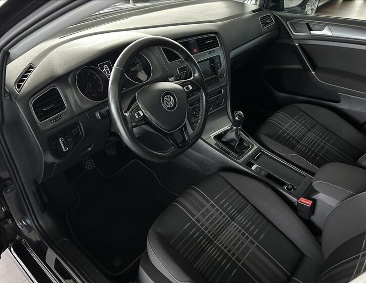 Volkswagen Golf 7