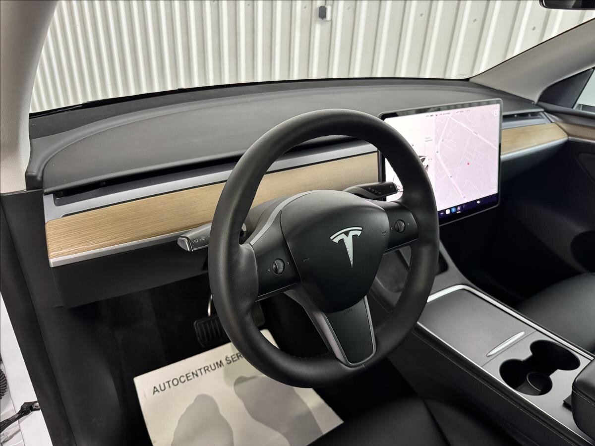 Tesla Model Y SUV 0,0 378 kw