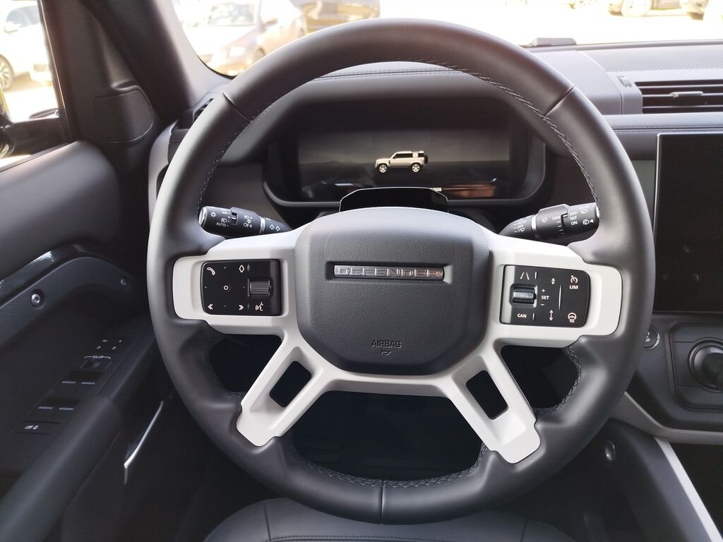 Land Rover Defender SUV / Terénní 3,0 l 258 kw