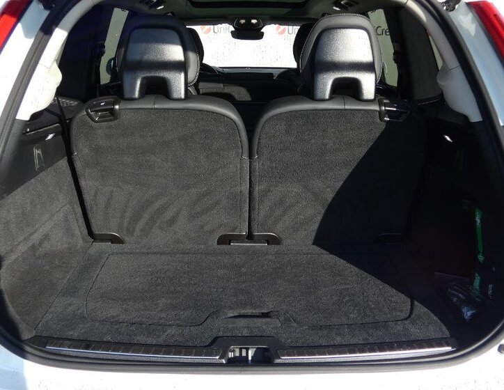 Volvo XC90 SUV / Terénní 2,0 l 173 kw