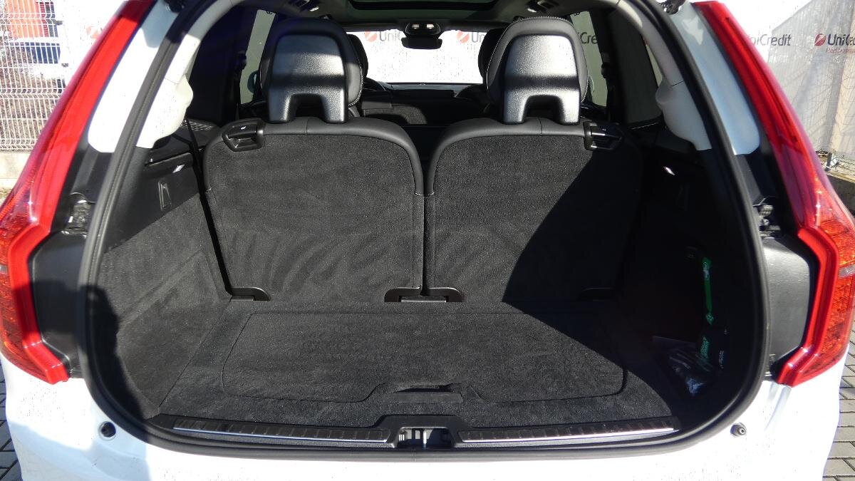 Volvo XC90 SUV / Terénní 2,0 l 173 kw