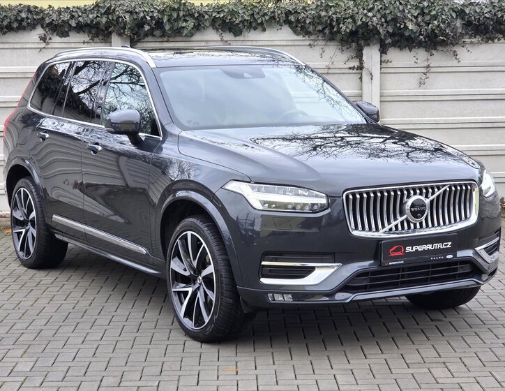 Volvo XC90 SUV 2,0 l 173 kw