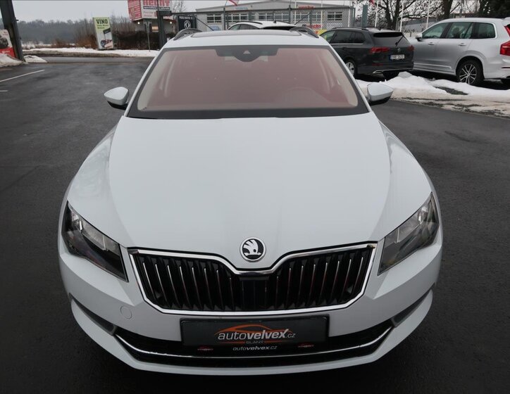 Škoda Superb Kombi 2,0 l 110 kw