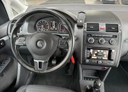 Volkswagen Touran Kombi 1,2 l 77 kw