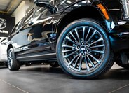 Cadillac Escalade 50