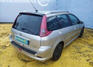 Peugeot 206 4