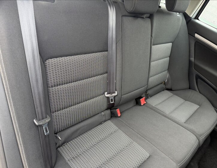 Škoda Octavia Kombi 1,6 l 77 kw